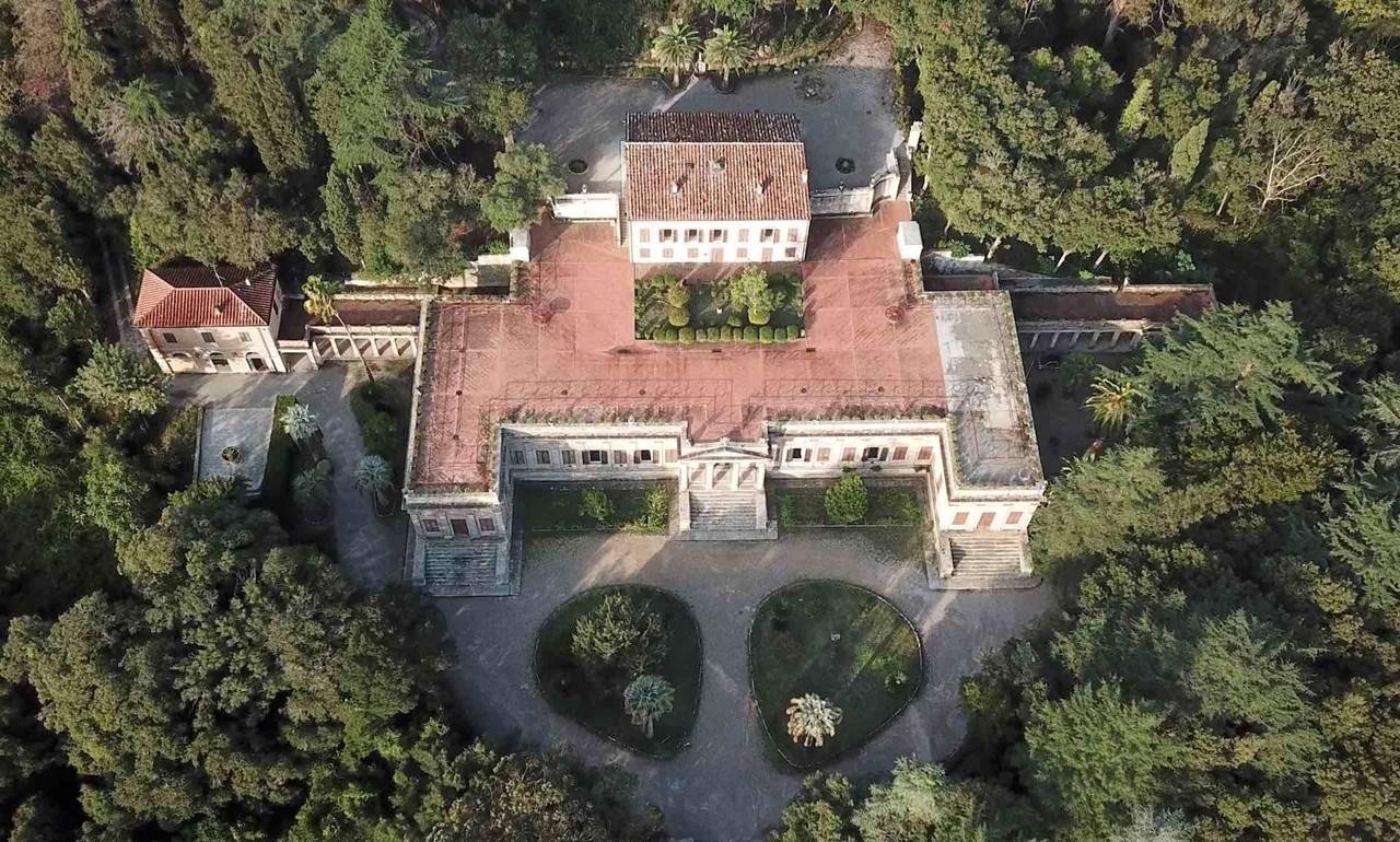 Restauro dei giardini delle Residenze Napoleoniche dell'Isola d'Elba: progetto, ricerca storica e interventi